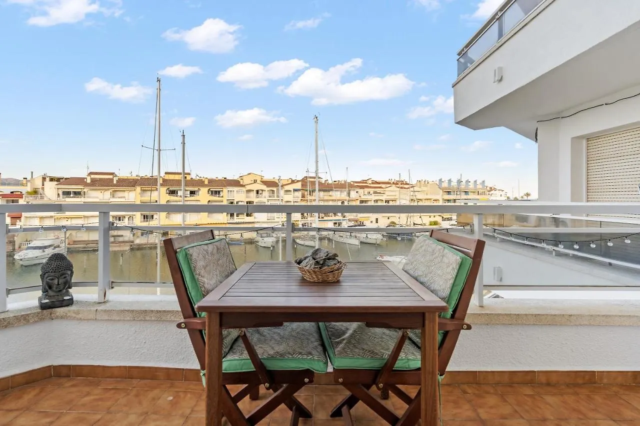 Welcs Apartamento 055 Emp Con Terraza Y Vistas Al Canal 엠푸리아브라바 스페인